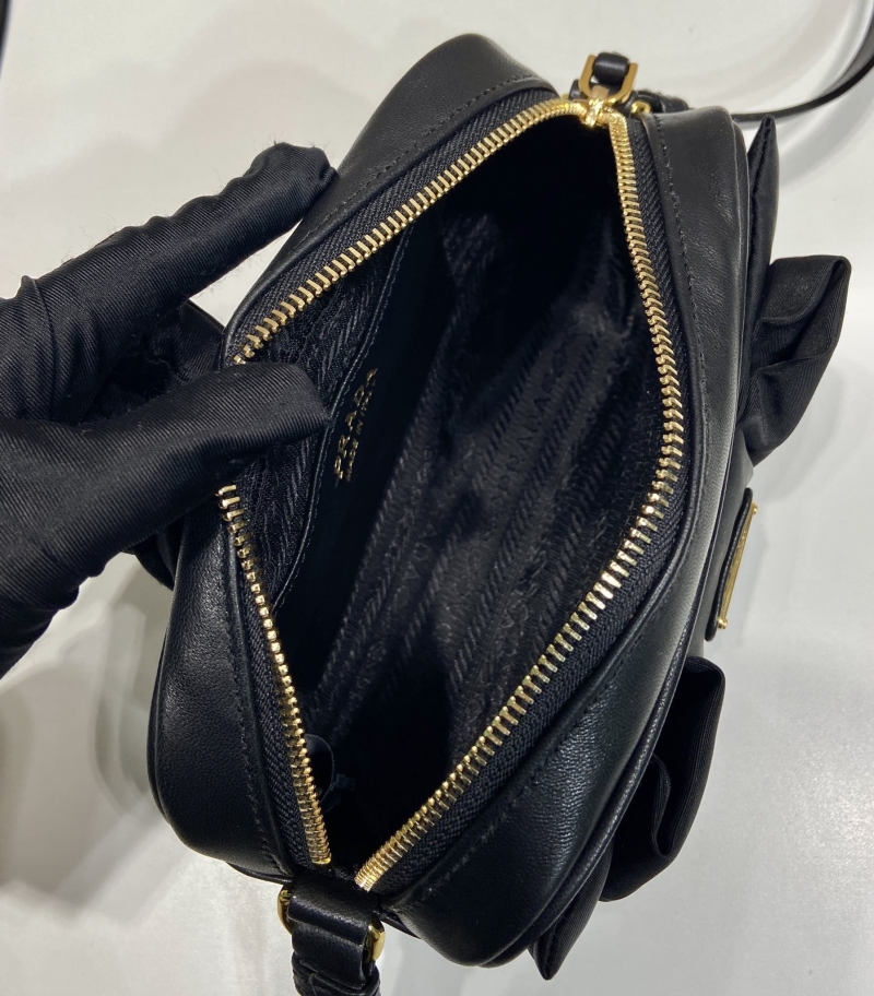 Pra*a satchel bags